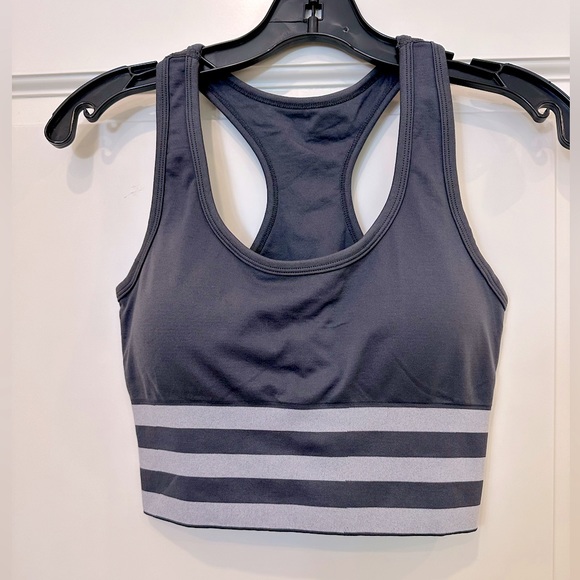 Striped gray fitness set legging and top - Picture 2 of 6